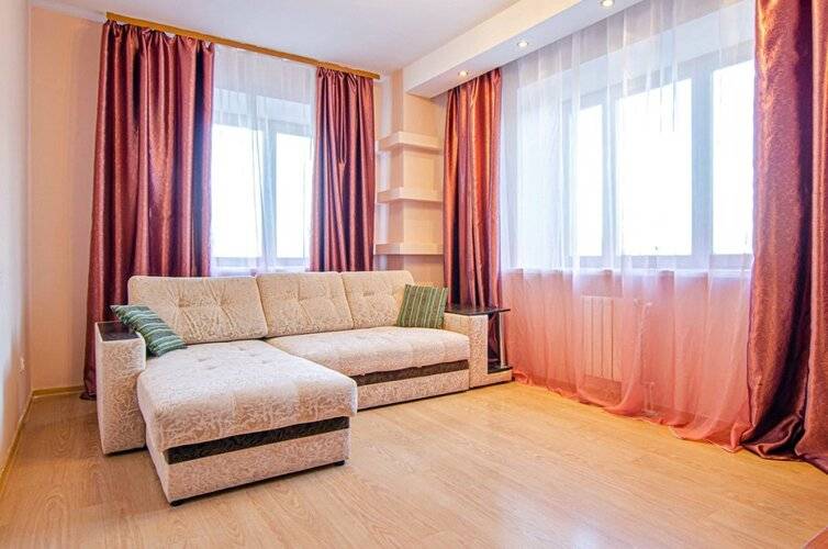 Апартаменты Near Center Almazova