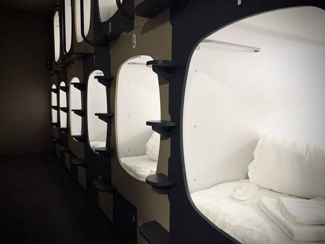 Ingresso Capsule Hotel