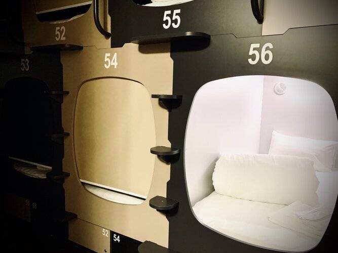 Ingresso Capsule Hotel