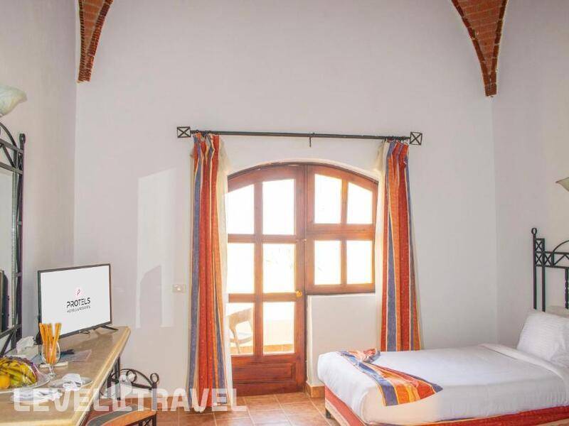 Фотография Protels Crystal Beach Resort