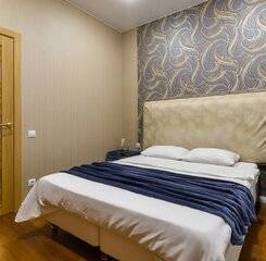 $item['hotel']['name']