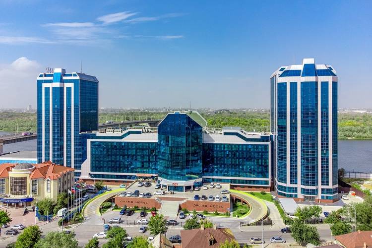 Marins Grand Hotel Астрахань