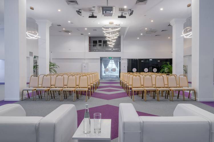 Marins Grand Hotel Астрахань