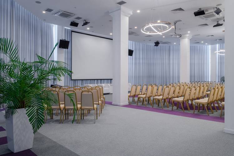 Marins Grand Hotel Астрахань