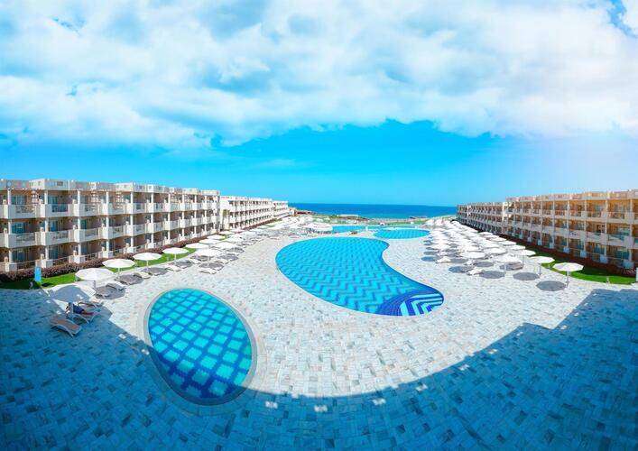 Sirena Beach Resort And Spa