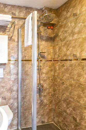Ria Suites Hotel
