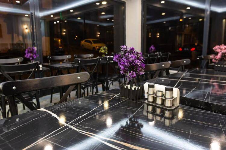 Ria Suites Hotel