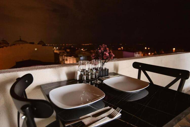 Ria Suites Hotel