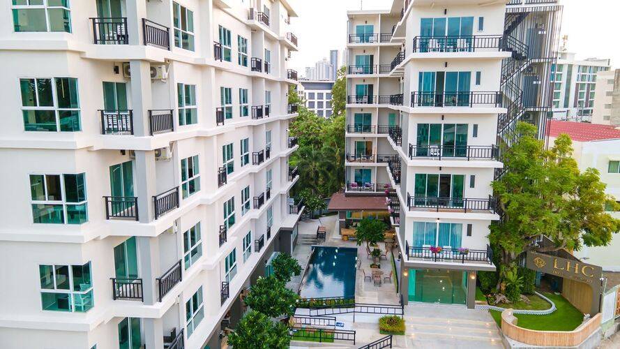 Lhc Hotel And Resort