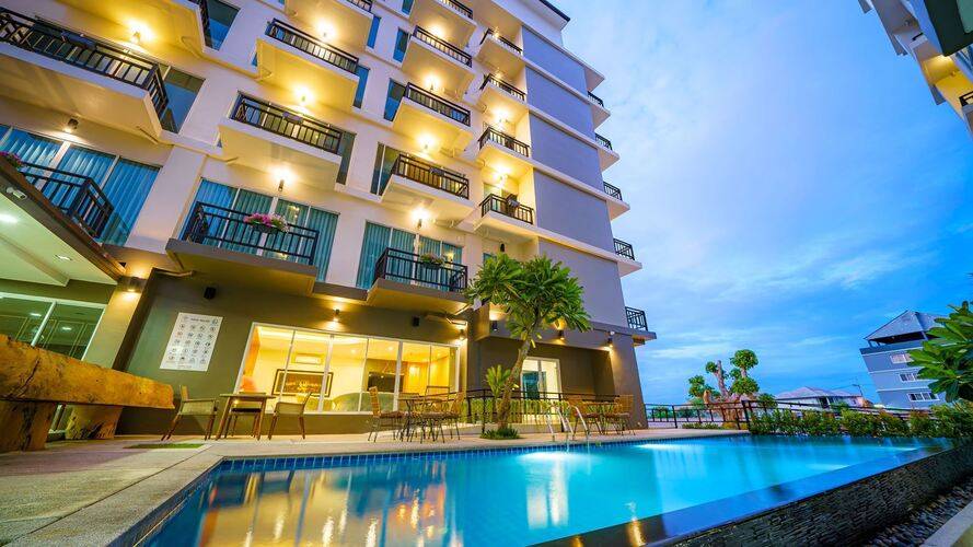 Lhc Hotel And Resort