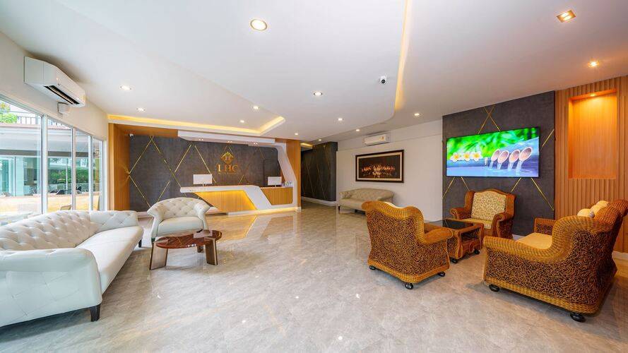 Lhc Hotel And Resort