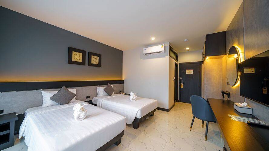 Lhc Hotel And Resort