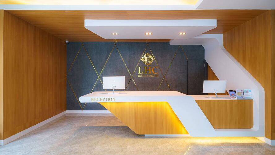 Lhc Hotel And Resort