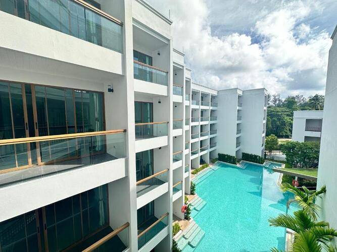 Bella Nara Phuket Naiyang Beach