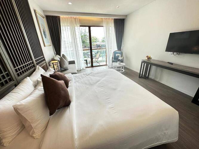 Bella Nara Phuket Naiyang Beach