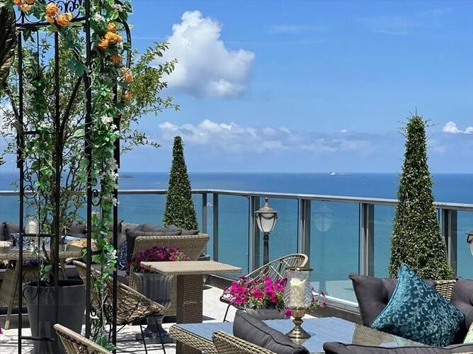 The Elysium Pratumnak Pattaya