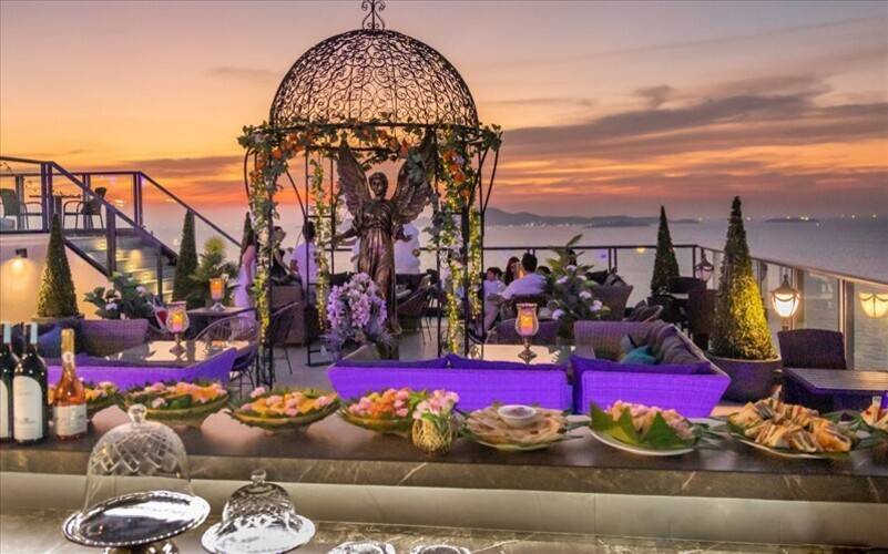 The Elysium Pratumnak Pattaya