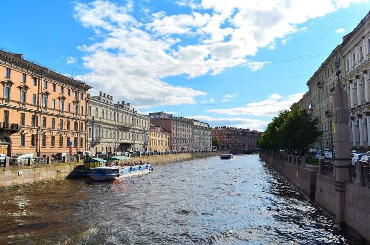 Делюкс Отель На Галерной