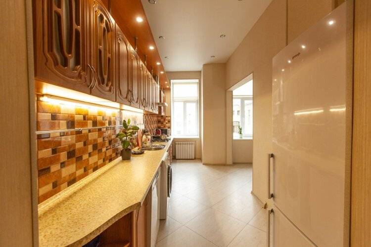 Квартира 3-Ком. 80 Кв.М. В Центре