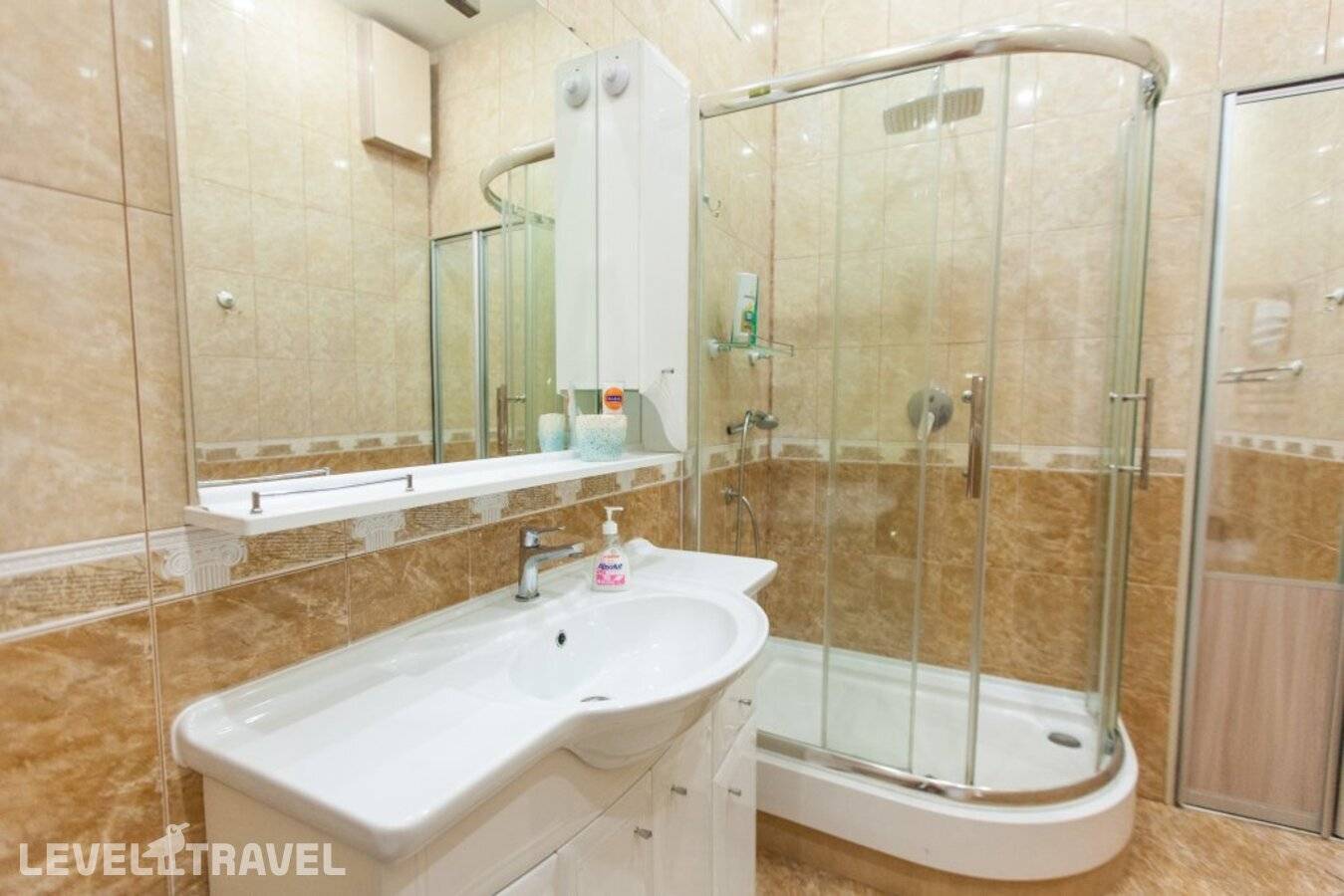 фотографии отеля Квартира 3-Ком. 80 Кв.М. В Центре в Россия(Центральный район) - фото №6