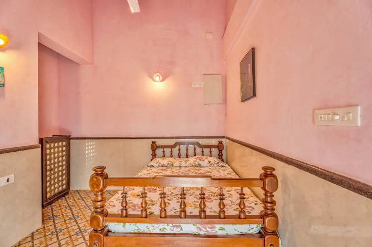 Casa De Familia