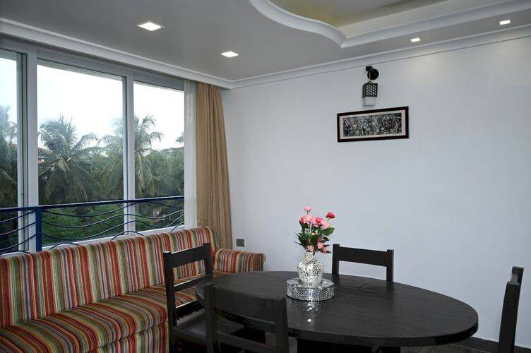 Candolim Suites