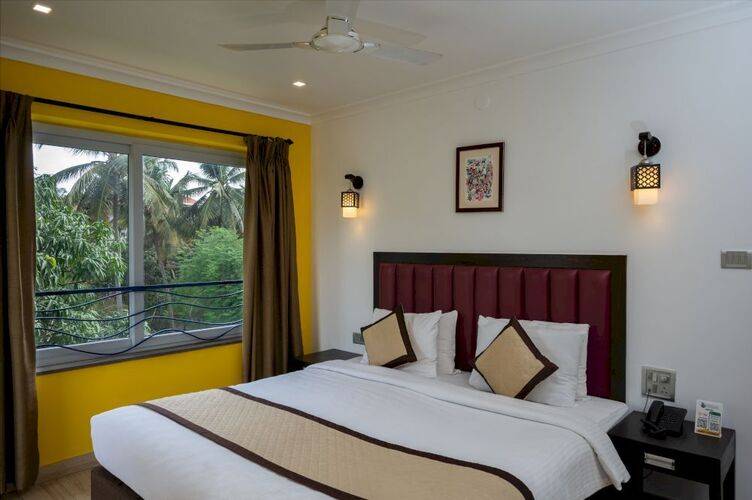 Candolim Suites