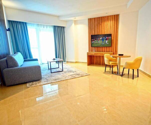 Pyramisa Hotel - Dubai Apartment
