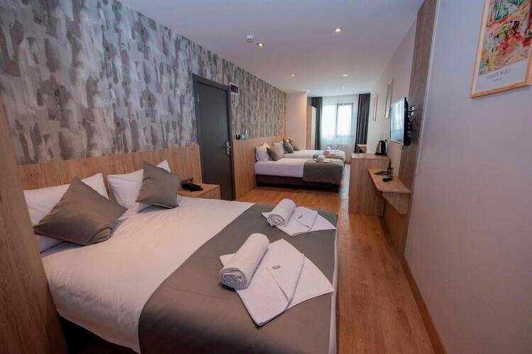 Mahya Hotel