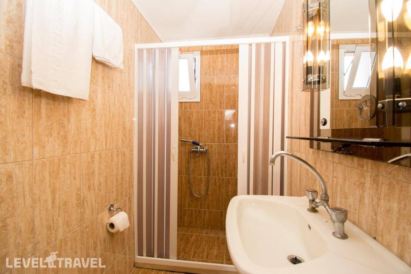 фотографии отеля Divina Seaside Apartments в Греция(Гувес) - фото №11