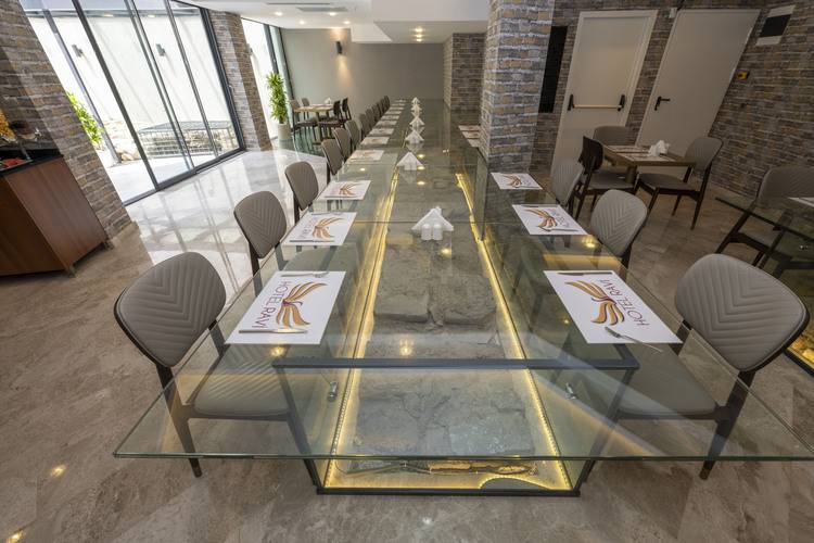 Ravi Hotel