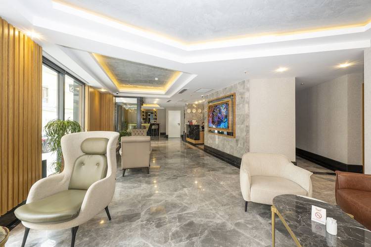 Ravi Hotel