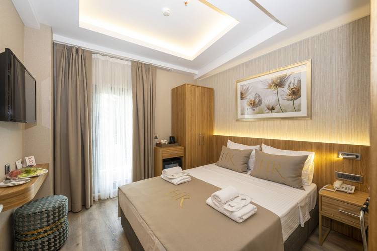 Ravi Hotel