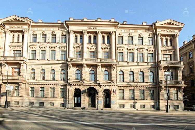 Студии У Эрмитажа С Кодовым Доступом И Отдельным Входом