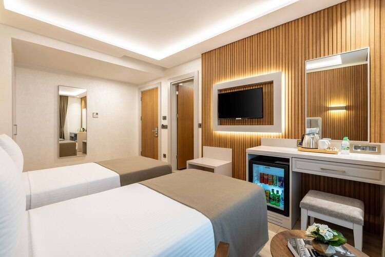 Carina Gold Hotel