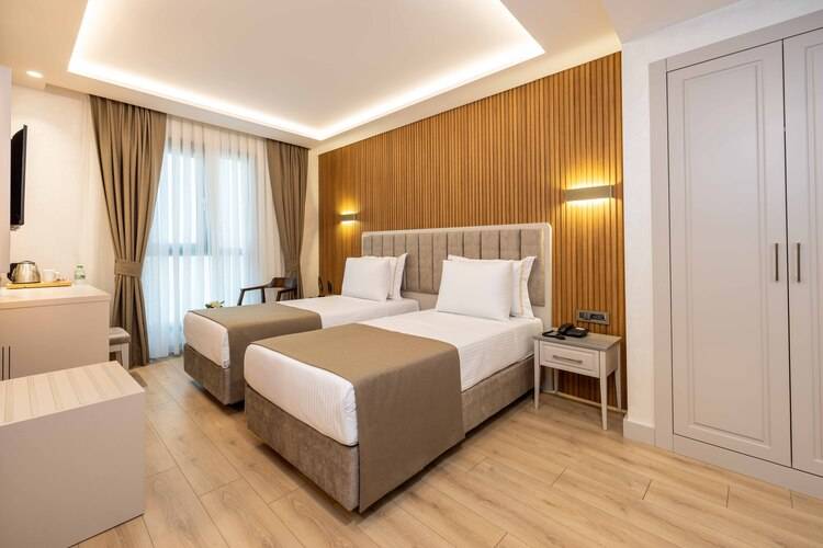 Carina Gold Hotel