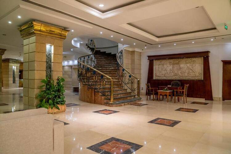 Azal Pyramids Hotel