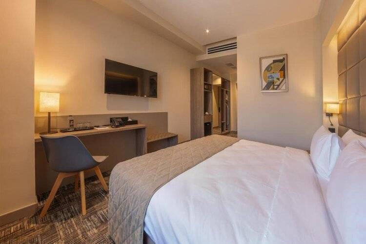 Hayasa Hotel