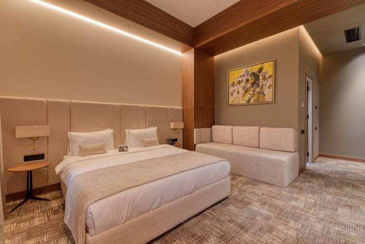 Hayasa Hotel
