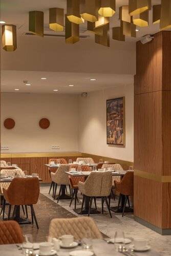 Hayasa Hotel