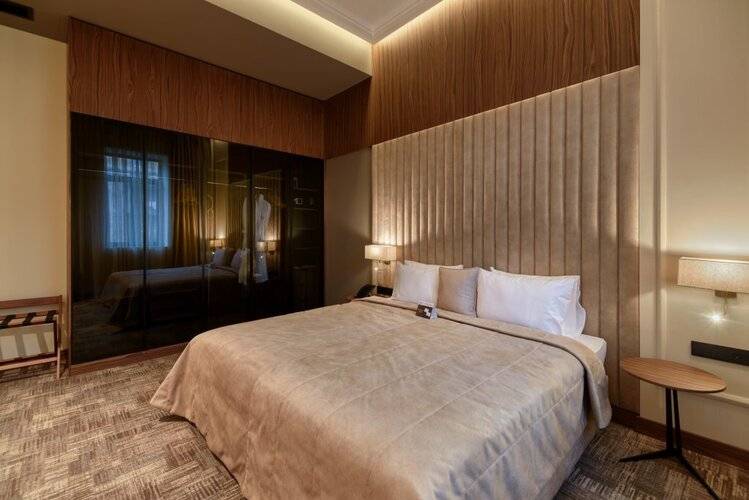 Hayasa Hotel