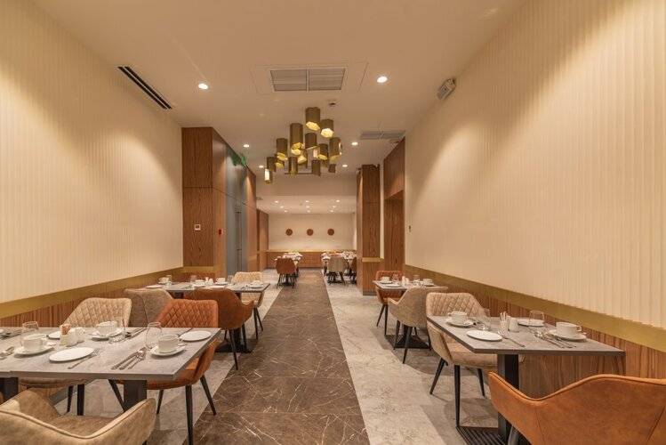 Hayasa Hotel