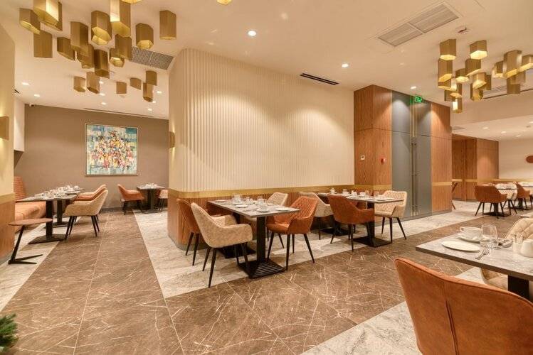 Hayasa Hotel