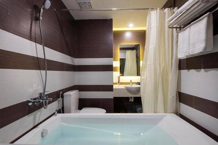 Morris Nha Trang Hotel
