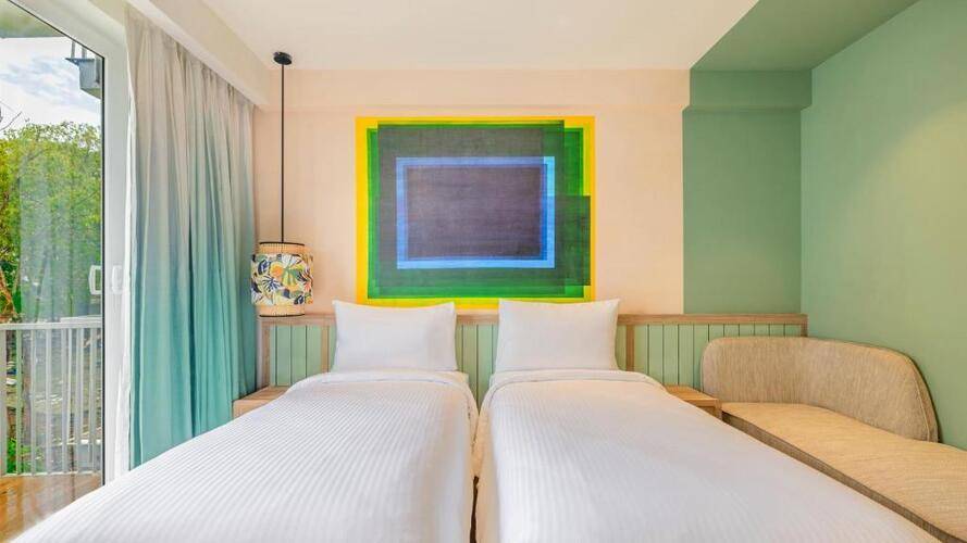 Ibis Styles Vagator