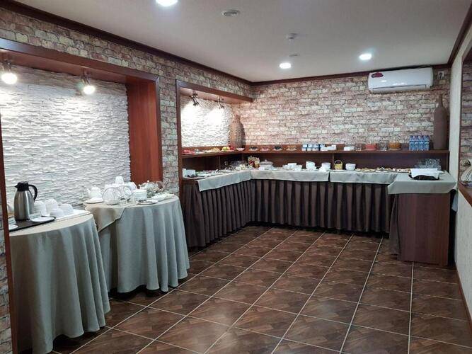 Voyage Hotel