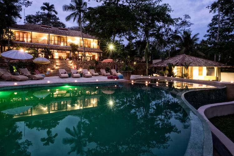 Luxury Villa 17