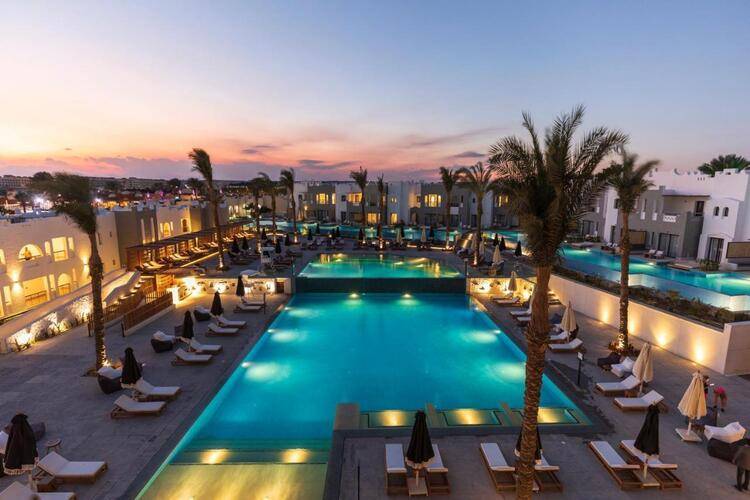 Posh Club By Sunrise Tucana Resort