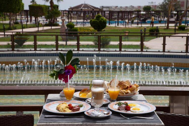 Posh Club By Sunrise Crystal Bay Resort