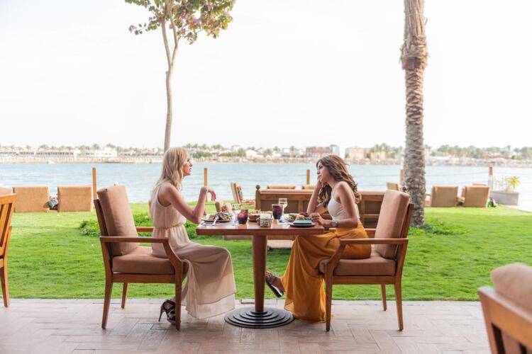 Posh Club By Sunrise Crystal Bay Resort